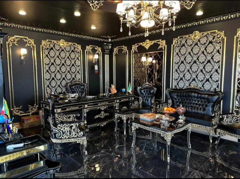 میز مدیریت شاهی ورق طلا