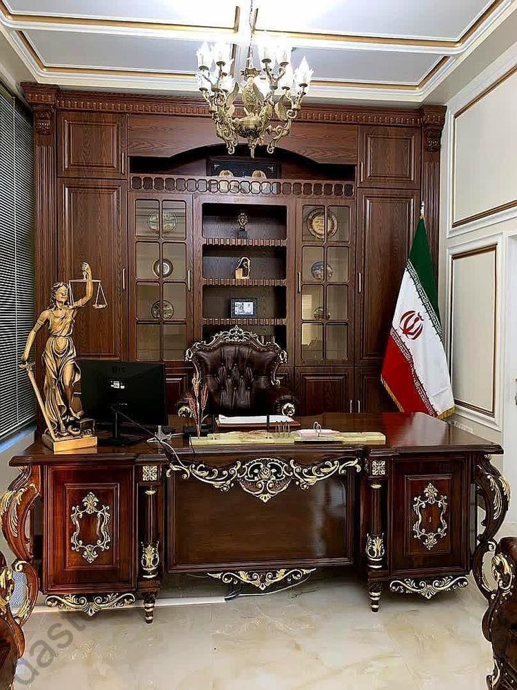 میز ملکه1