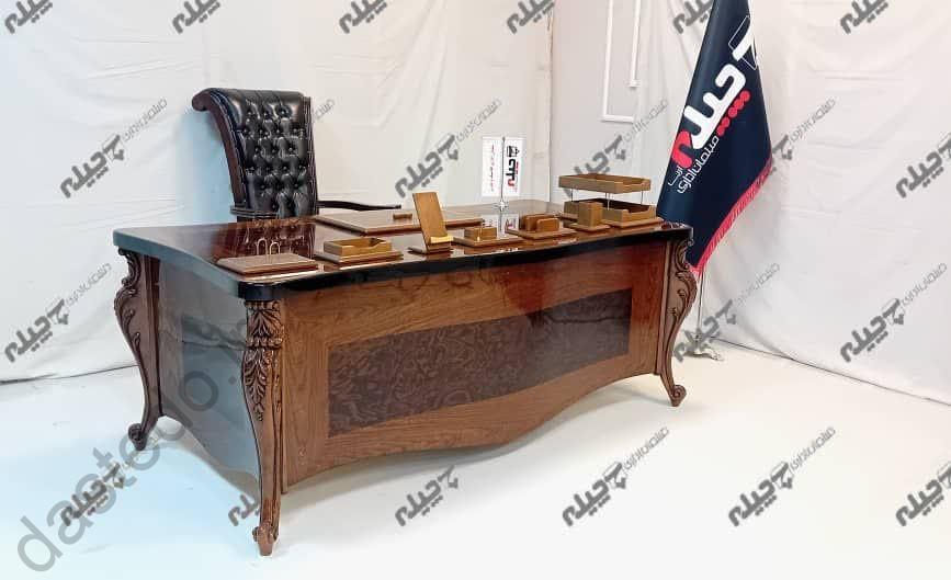 میز مدیریتی