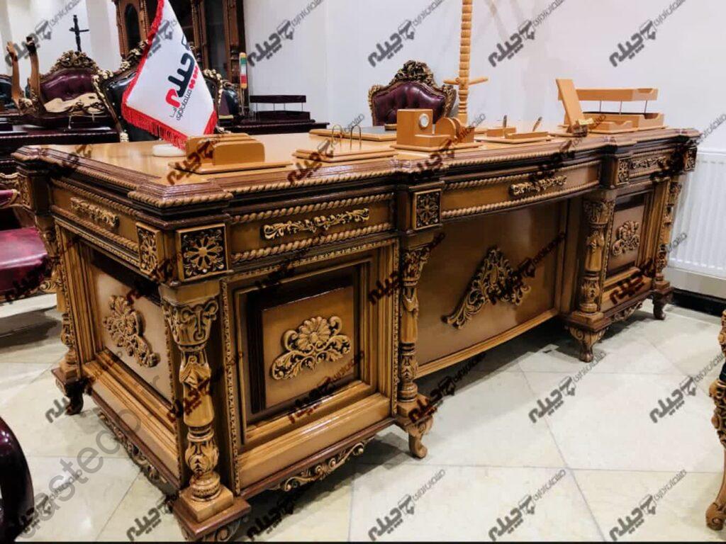 میز مدیریت کلاسیک شاهی