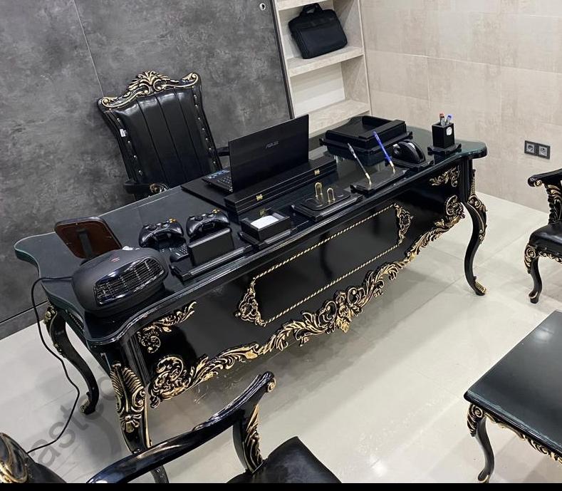 میز مدیریتی چری