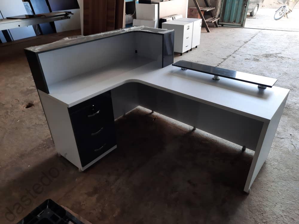 میز کانتر فانوس