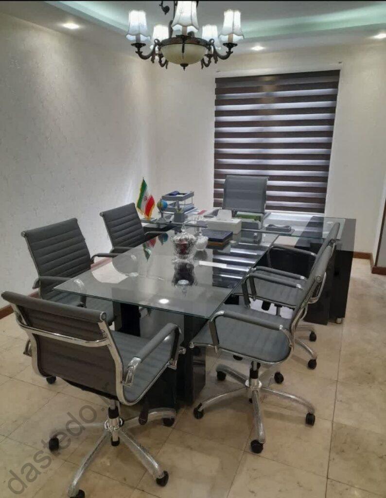 میز مدیریت باکنفراس شیشه ای